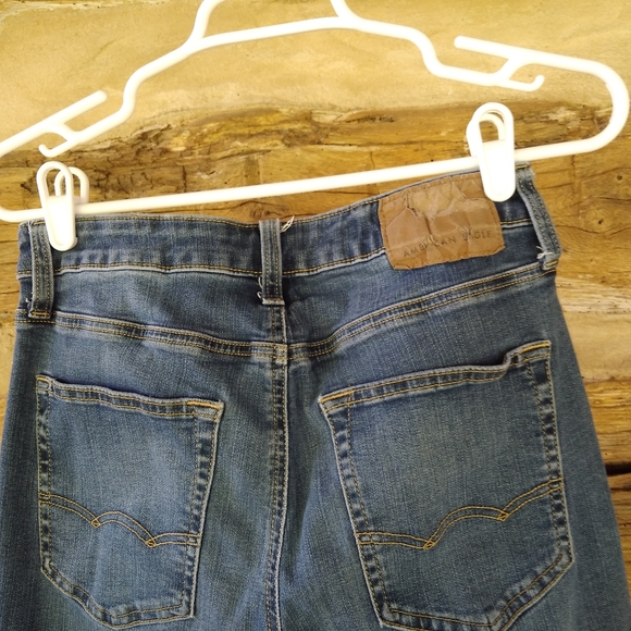 American Eagle Medium Wash Boot Leg Jeans Size 28x30 - Picture 5 of 8
